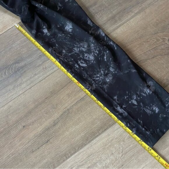 Lululemon Swift Speed High-Rise Crop 21"Aquila Black Multi size 12 - Picture 10 of 12